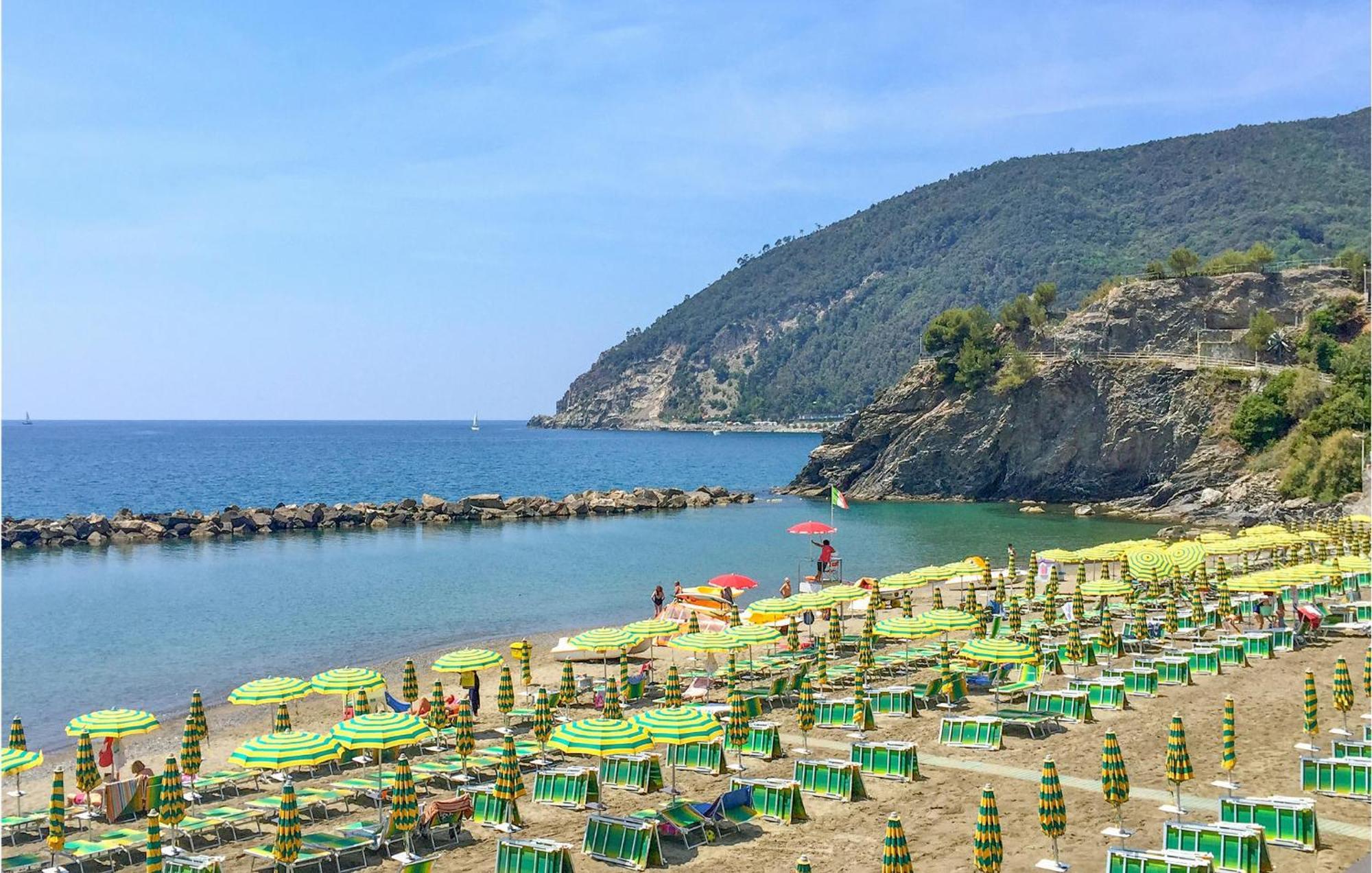 Amazing Apartment In Moneglia With House Sea View エクステリア 写真